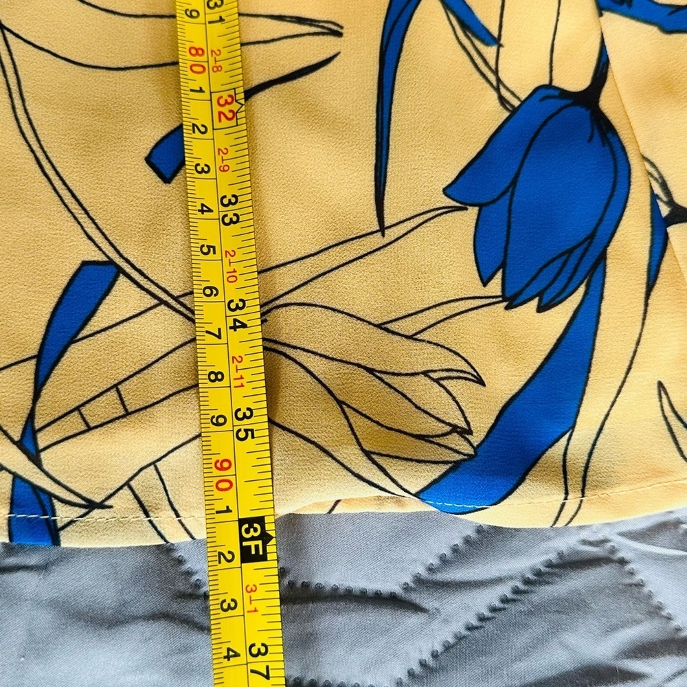 A138 Wild Meadow Yellow Tulip Mini Dress Lace Detail Floral Cottagecore Sz M - Picture 5 of 7